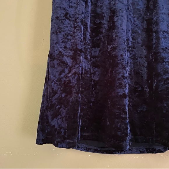 BuddyLove• Dakota fired crushed velvet navy blue mini dress nwt - Picture 10 of 10